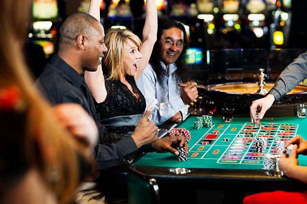 Free Bet Blackjack live dealer table on hoki 69 with multi-camera studio view